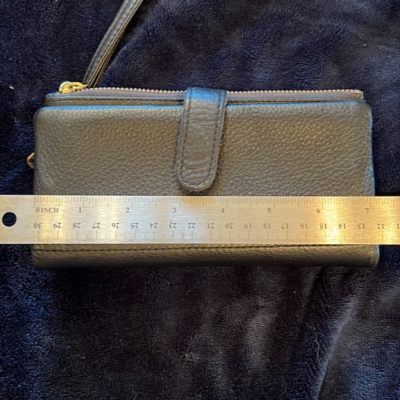FOSSIL BIFOLD CLUTCH/WALLET - Picture 10 of 12
